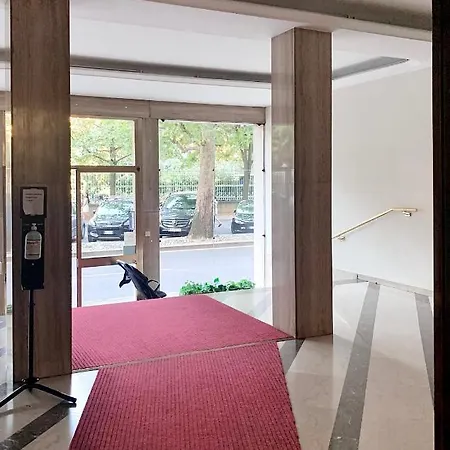 W83 House Como